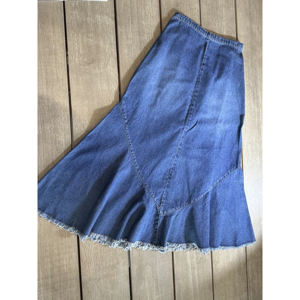 Chicos Denim Maxi Skirt Size 0 Flared Mermaid Style Frayed Hem Boho Western
